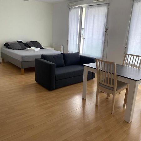 Grand Studio De 37M Carres - Rer Laplace Et Maison Des Examens A 5 Minutes A Pied Arcueil Exterior foto